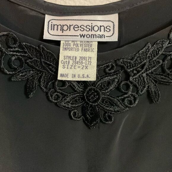 Impressions Woman’s Floral Embroidered Vintage Plus Size Tank Top - Picture 3 of 4